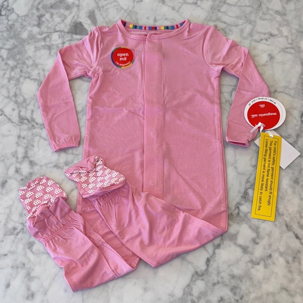 NWT MAGNETIC ME MODAL PINK FOOTIE